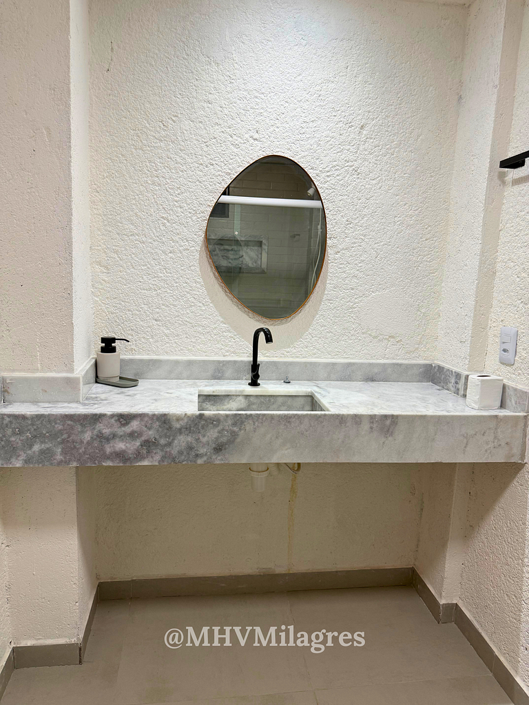 MHV Milagres - Casa Aurora, Refugio a pocos metros de la par