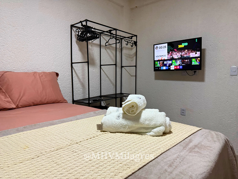 MHV Milagres - Casa Aurora, Refugio a poucos metros da Parad