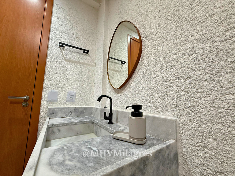 MHV Milagres - Casa Aurora, Refugio a pocos metros de la par