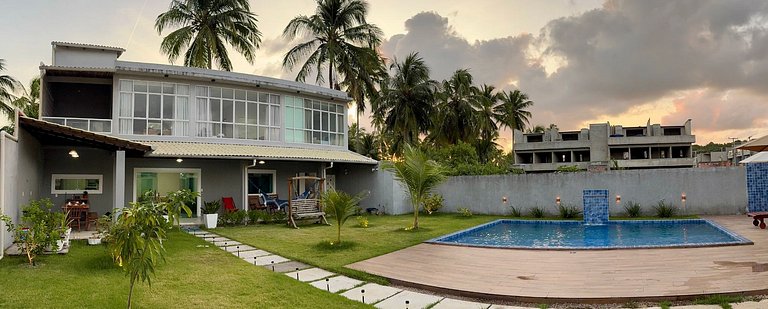 MHV Milagres - Casa Flora Spacious and Comfortable Retreat a