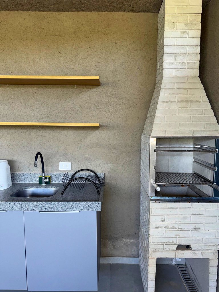 MHV Milagres - Lanaí 25, Maison privée avec un vaste espace