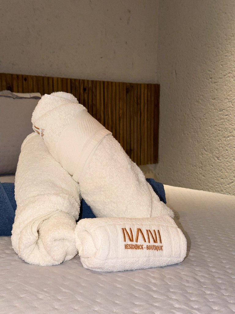 MHV Milagres - Nani Residence 02: the perfect balance betwee