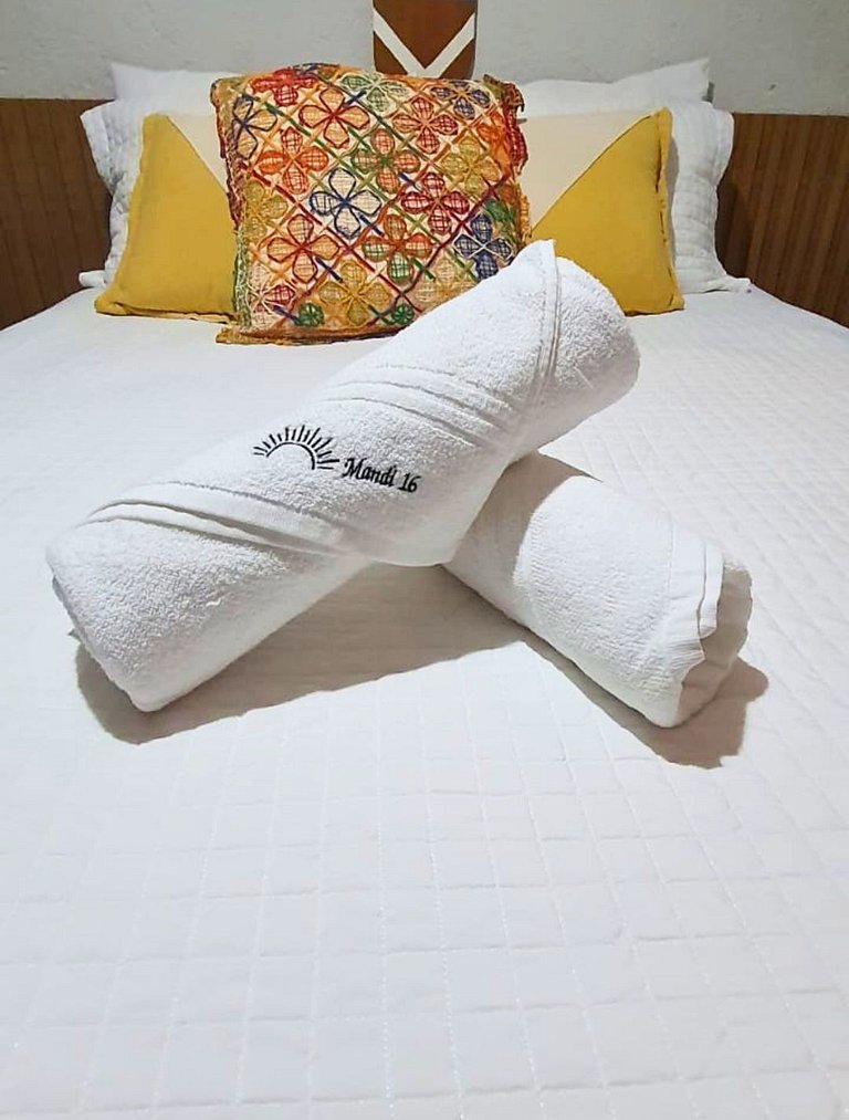 MHV Milagres - Mandí 16, Your Penthouse Retreat with Ocean V
